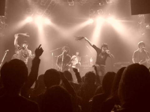 ＢＡＮＤ－８　ｐｒｅｓｅｎｔｓ　Ｃｈａｎｎｅｌ－８　ｖｏｌ．１０