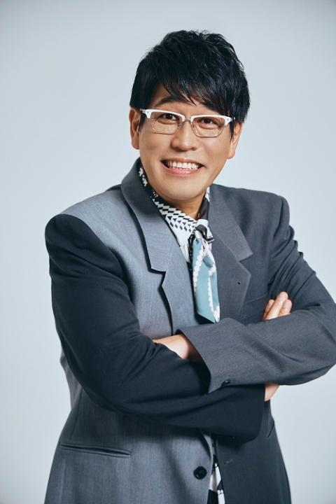 パーソナリティ：古坂大魔王