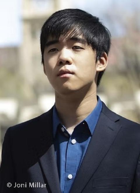 ピアノ：ケヴィン・チェン