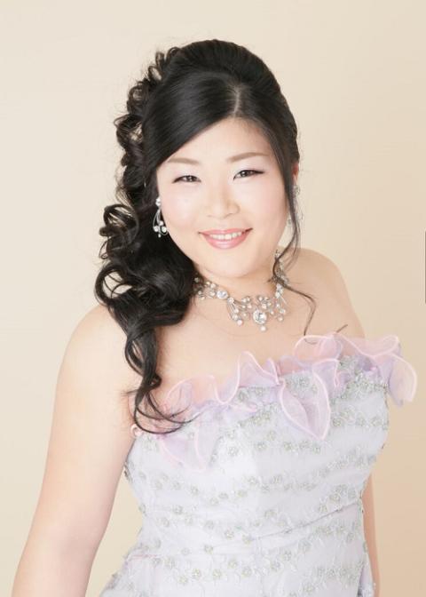 ソプラノ：船越亜弥