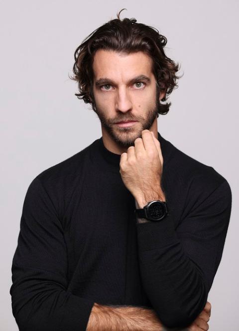 指揮：ロレンツォ・ヴィオッティ