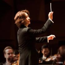 指揮：西本智実