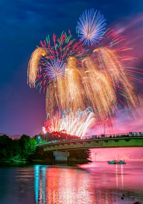 相生ペーロン祭　前夜祭海上花火大会