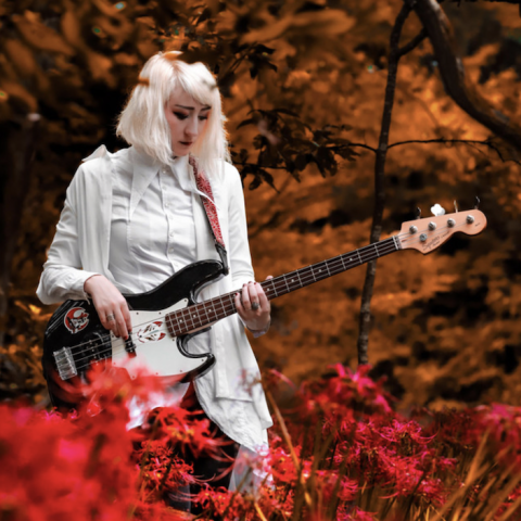 ＩＫＩＲＵＭＡＮ　ＣＨＡＲＬＩＥ　ＤＥＢＵＴ　ＬＩＶＥ