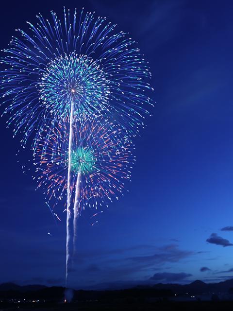 第74回伊勢神宮奉納全国花火大会(ダイナナジュウヨンカイイセジング