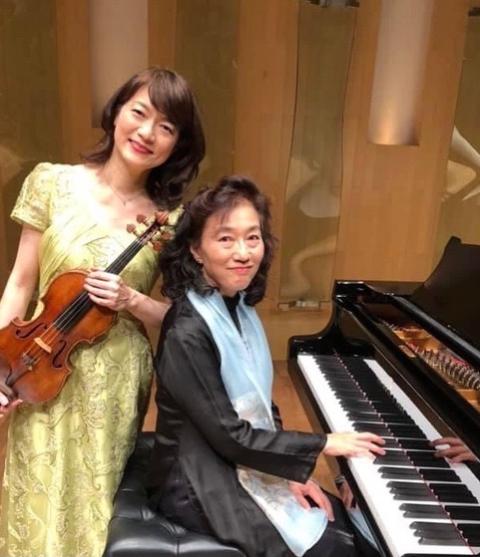 小林美恵（ｖｎ）上田晴子（ｐｆ）Ｄｕｏリサイタル：懐しい幻想と炎