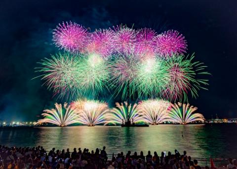 ハナ　即購入大歓迎！ 横浜グリーンエクスポ応援 みなとみらいフェスティバル | チケットぴあ