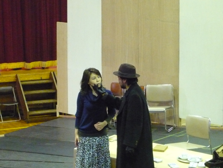 『ラ・トラヴィアータ』第2幕 舞台稽古のもよう