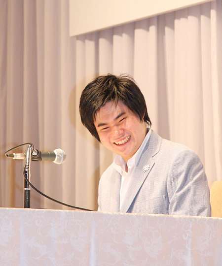 辻井伸行（コンクール優勝記者会見にて）