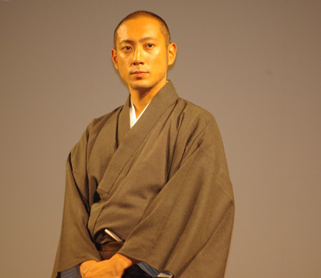 伊藤園「お～いお茶」の新CM発表記者会見