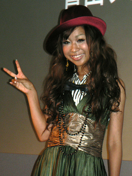 青山テルマの ハニー は お利口さん チケットぴあ 音楽 J Pop Rock