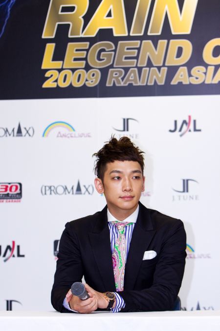 RAIN　撮影：李世午