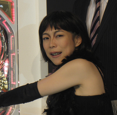 ぱちんこ爽快　美空ひばり　不死鳥伝説」記者発表会