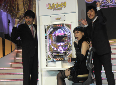 ぱちんこ爽快　美空ひばり　不死鳥伝説」記者発表会