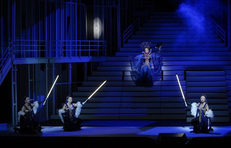 2007年7月東京二期会オペラ劇場『魔笛』新国立劇場　撮影:高嶋ちぐさ