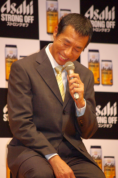 「んまいっ！」と柳葉敏郎