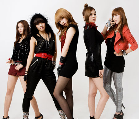 【2025】お歳暮・冬ギフト 韓国の5人組ガールズグループ・4Minute、日本デビュー後に来日 K-POP・アジア