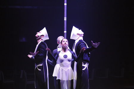 「グレート・モスクワ・サーカス」による演目