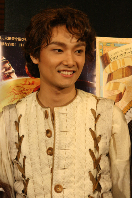井上芳雄