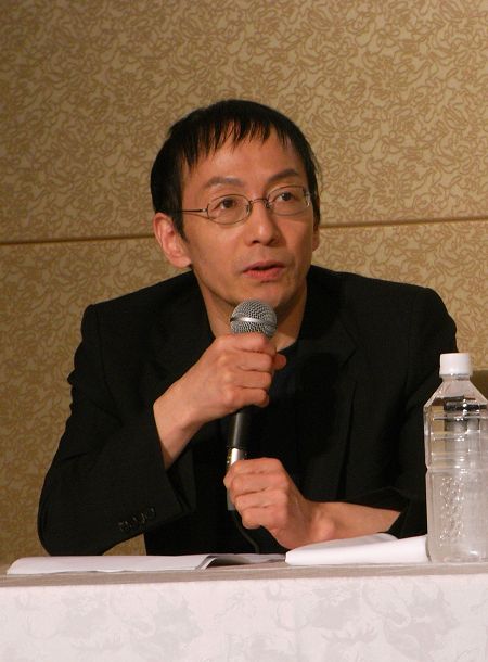 NODA・MAP 番外公演『表に出ろいっ！』記者発表会見より。野田秀樹
