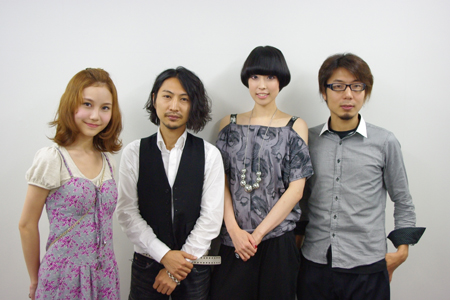 Sweet VacationとMAGIC PARTY