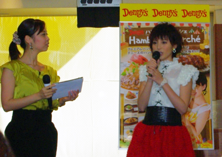 トークショーの様子