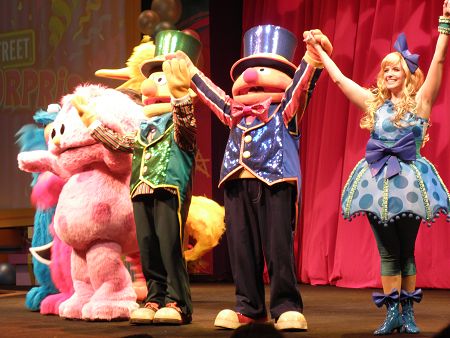 セサミストリートのハッピー・サプライズ