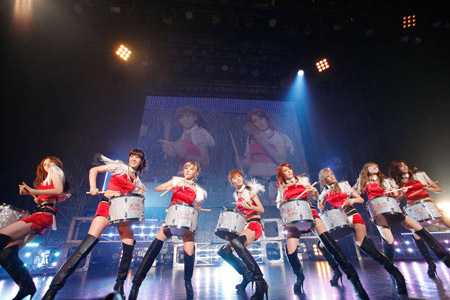 AFTERSCHOOL スネアドラムを使ったマーチングパフォーマンス『Let’s Do It!』