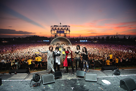 X JAPAN サマソニ大阪公演 courtesy of SUMMER SONIC 2011
