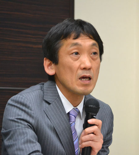 制作発表より、成井豊