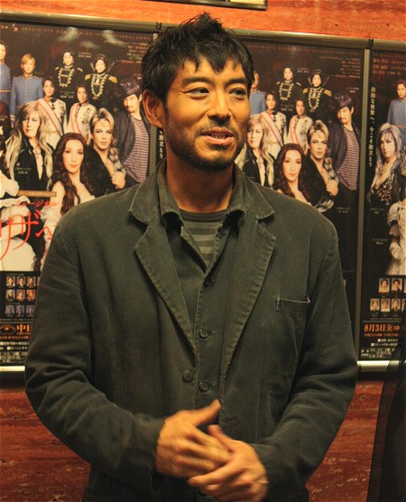 終演後の囲み取材より 高嶋政宏