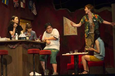 『阿呆の鼻毛で蜻蛉をつなぐ』舞台より　撮影：引地信彦