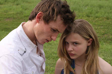 初主演作の“決め手”は？ クロエ・モレッツが新作を語る | チケットぴあ