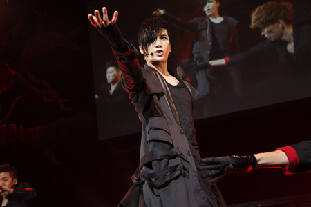 初の単独公演を行ったROMEO (C)ROMEO PROJECT 2012