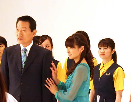 新CM撮影中の乙葉