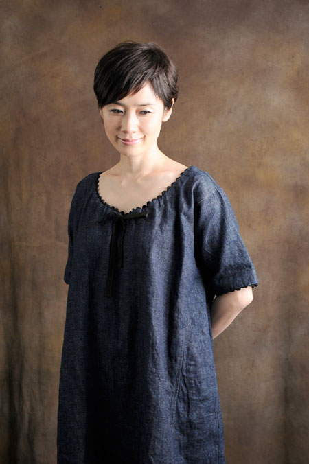 原田知世　　撮影：源 賀津己　ヘアメイク：木暮モエ