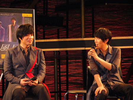 左から、イ・ジュガン、キム・ジェボム