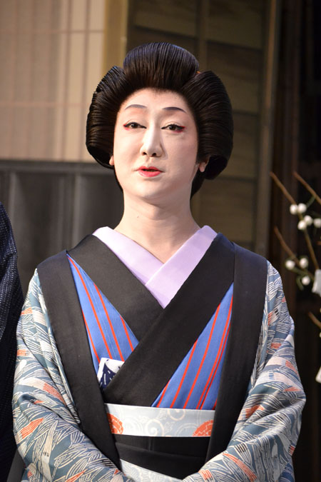 市川春猿