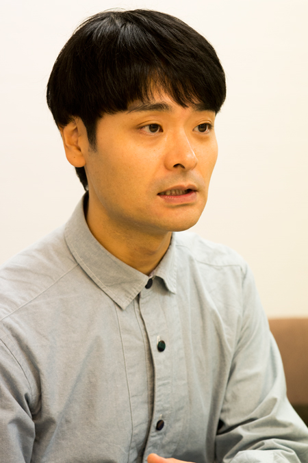 ノゾエ征爾　　撮影：渡部伸