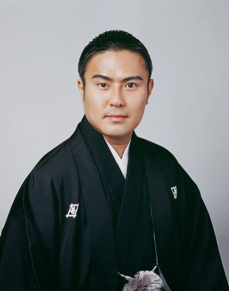演出：市川右近