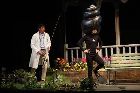 舞台『「Paco～パコと魔法の絵本from「ガマ王子 vsザリガニ魔人」』