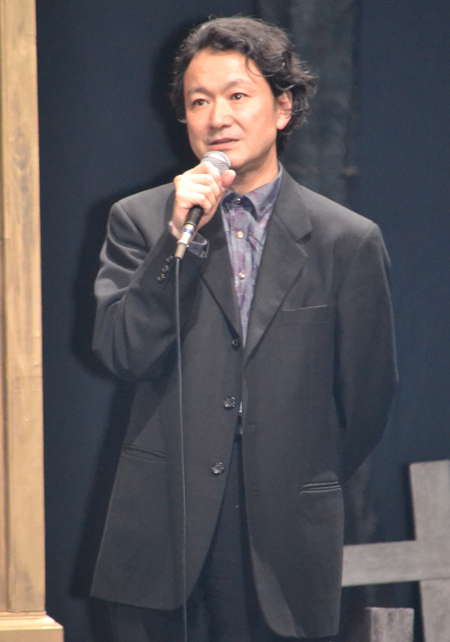 白井晃