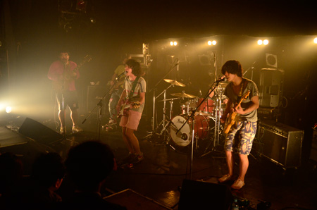 H MOUNTAINS Photo by Ohagi