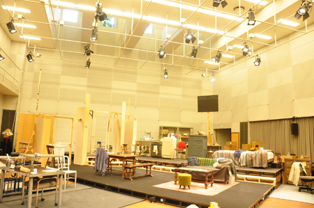 舞台『永遠の一瞬 -Time Stands Still-』　稽古場より