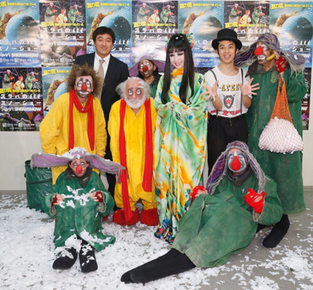 左から、石井一久、プリンセス天功、西野亮廣（キングコング）