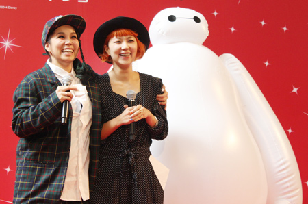 ベイマックス』公開記念イベントでAI、感涙 | チケットぴあ[映画 洋画]