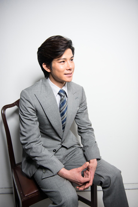 【SALE】濱田めぐみ&彩吹真央さん掲載ページ（約A3サイズ）#6556 濱田めぐみと柿澤勇人が『サンセット大通り』初挑戦 | チケットぴあ