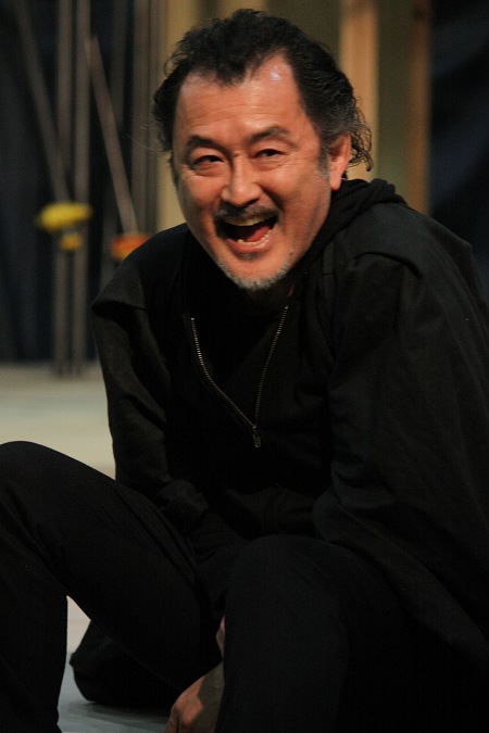 死神リューク役の吉田鋼太郎