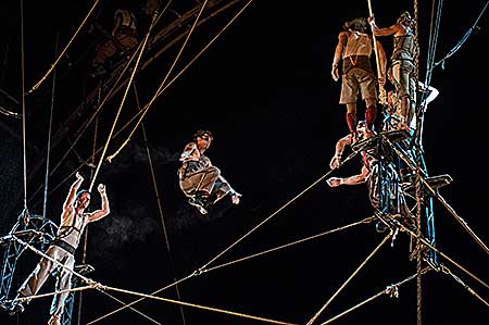 Cirk VOST-シルク・ヴォスト-“Epicycle”アジア初日本公演