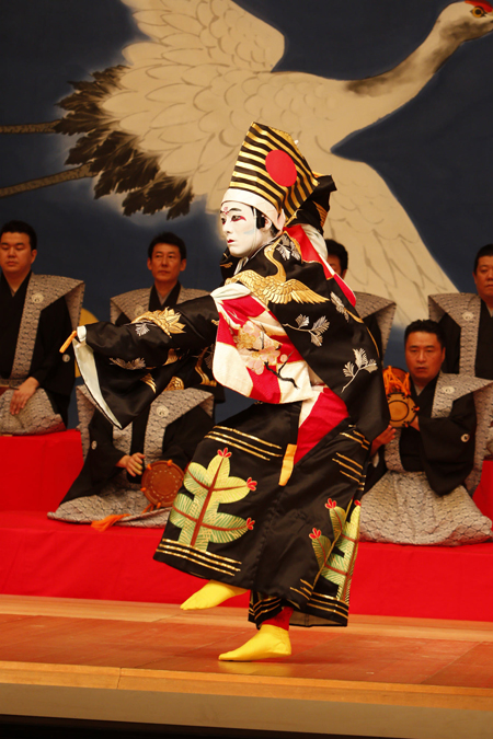 『操り三番叟』　撮影：渡部孝弘